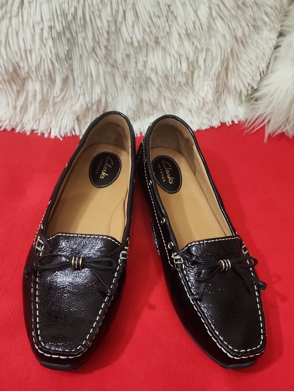 Clarks Artisan Women's Black Patent Leather Loafers with Contrast Stitching